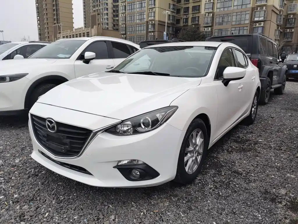 Mazda 3 Axela 2016
