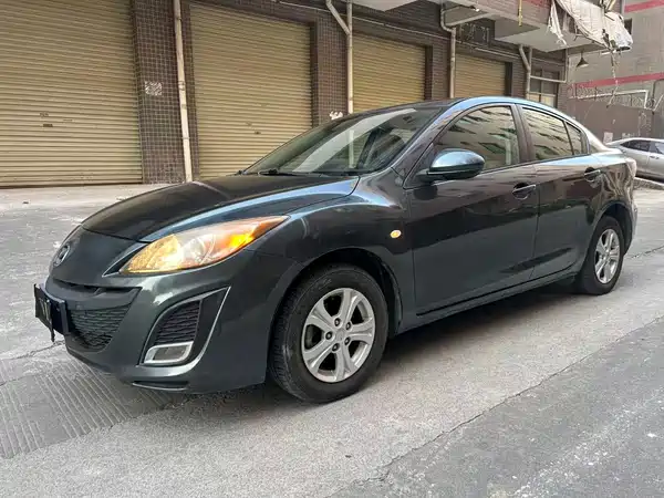 Mazda 3 Xingcheng 2012