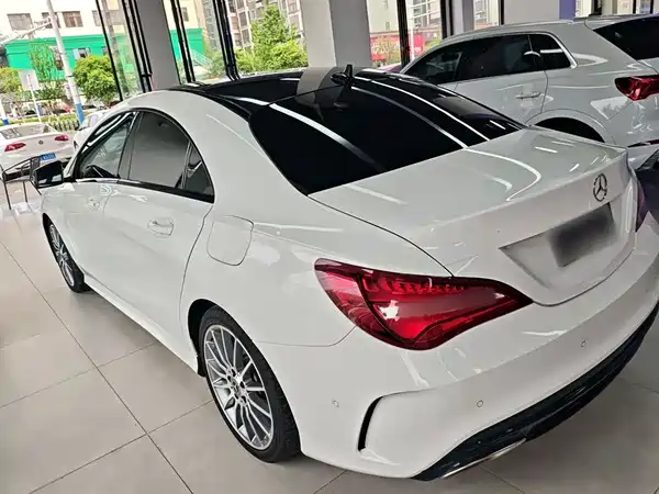 Mercedes-Benz CLA 2018