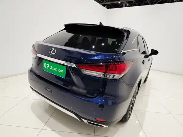 Lexus RX 2022