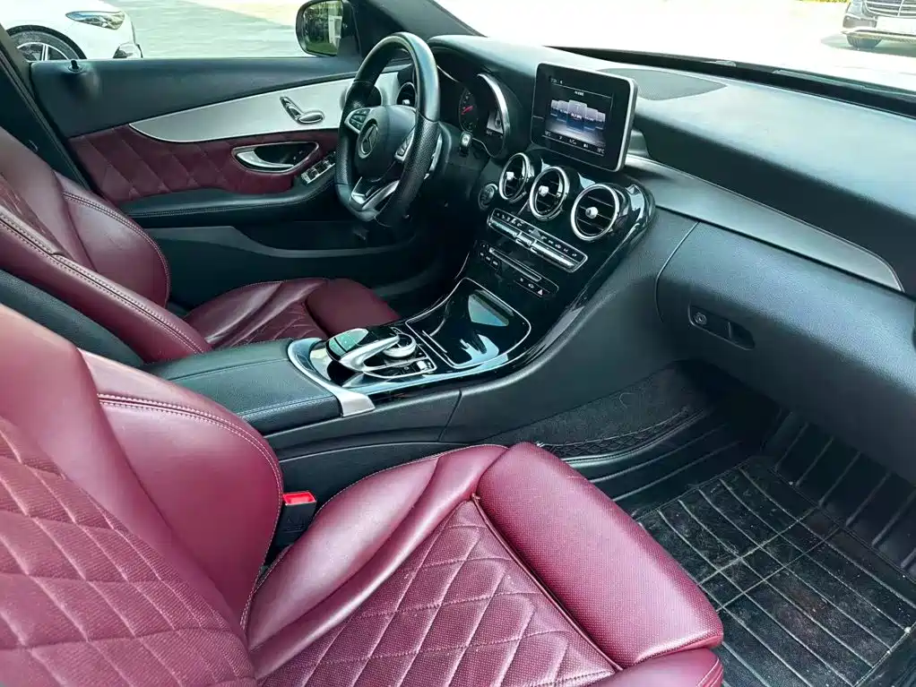 Mercedes-Benz C-Class 2018 — фото 14