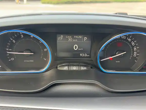 Peugeot 2008 2014