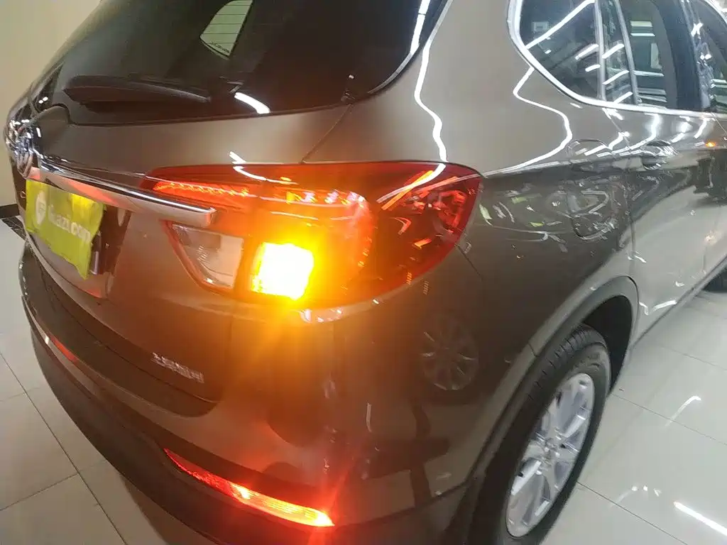Buick Envision Plus 2016 — фото 24