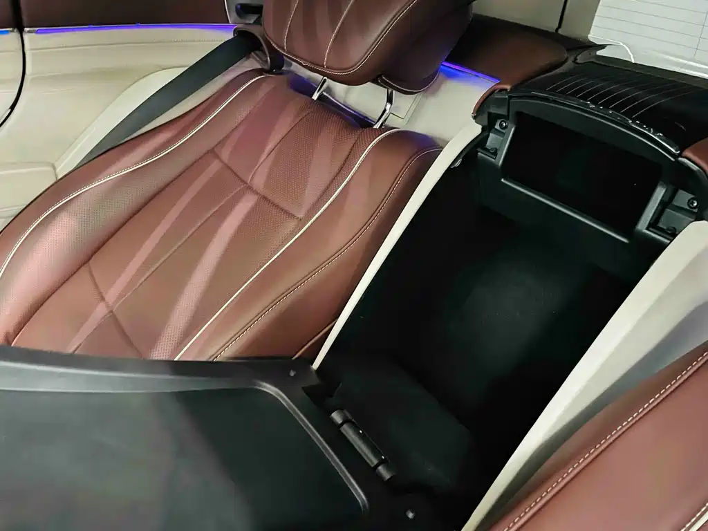 Mercedes-Benz GLS 2023 — фото 22