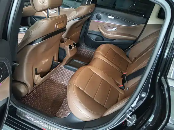 Mercedes-Benz E-Class 2018