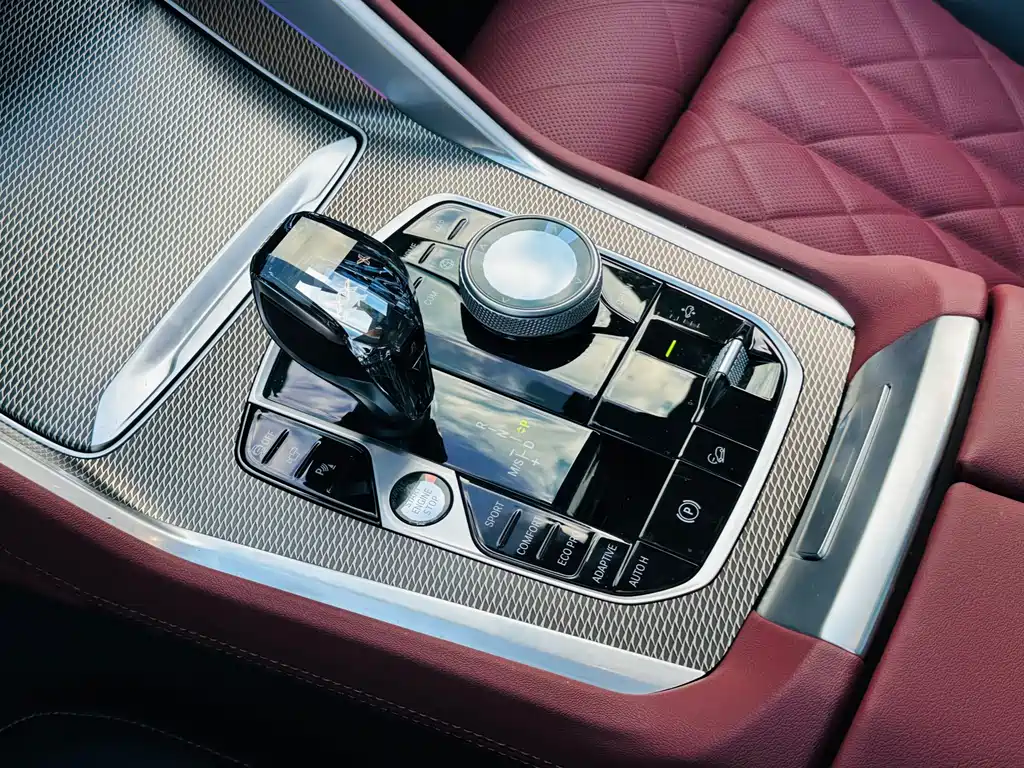 BMW X6 2023 — фото 14