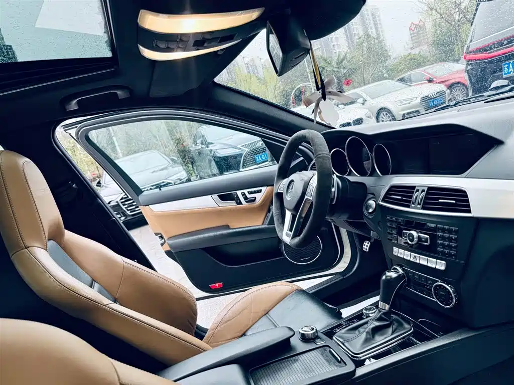 Mercedes-Benz C-Class AMG 2014 — фото 15