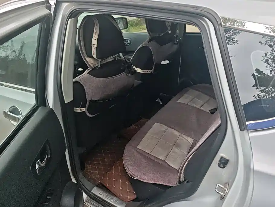 Nissan Qashqai 2013 — фото 11