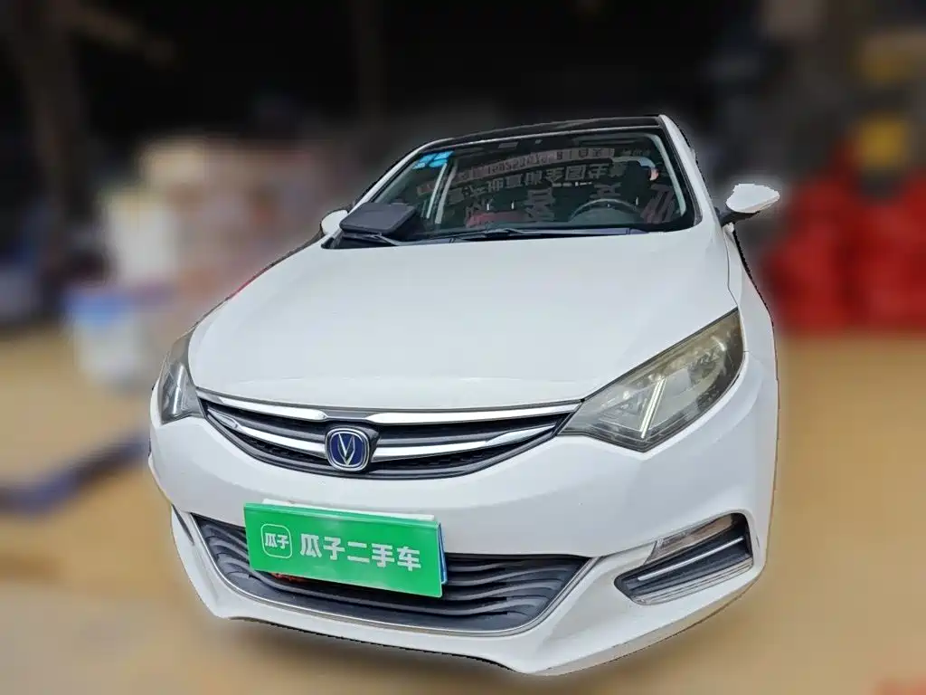 Changan Eado XT 2017 — фото 24