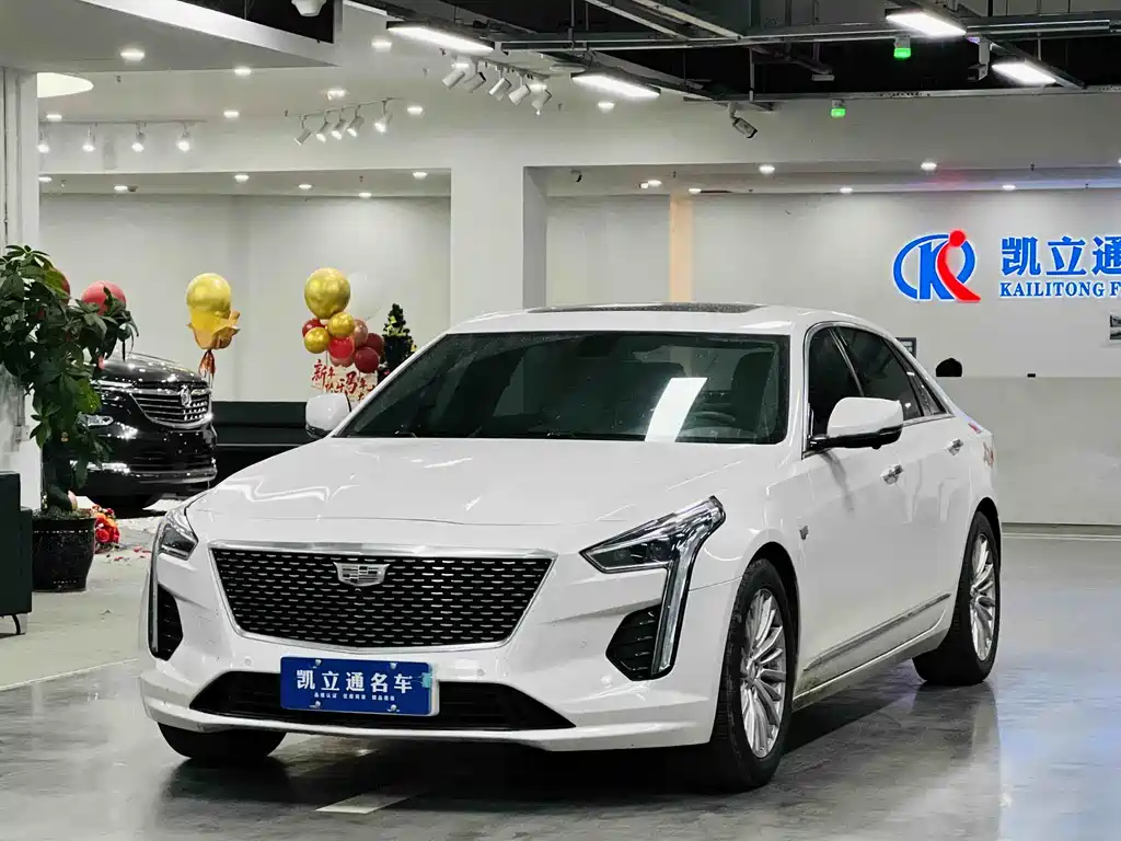 Cadillac CT6 2020 — фото 1
