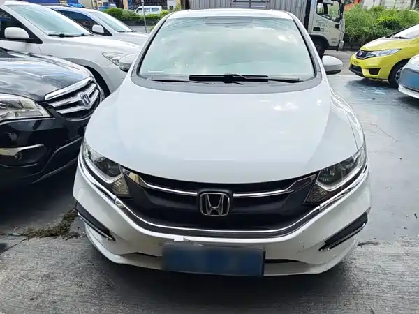 Honda Jade 2019