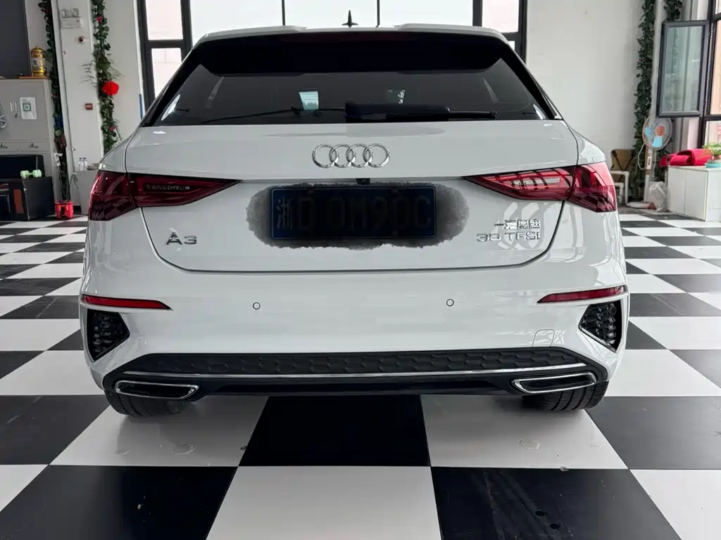 Audi A3 2022 — фото 13