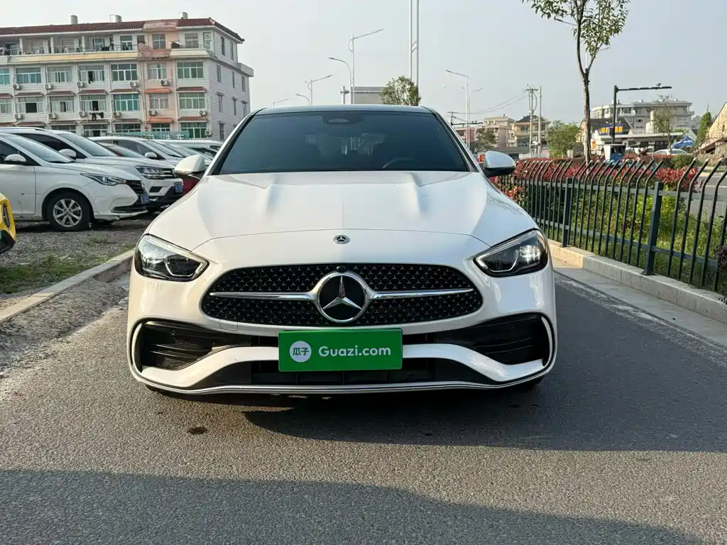 Mercedes-Benz C-Class 2023