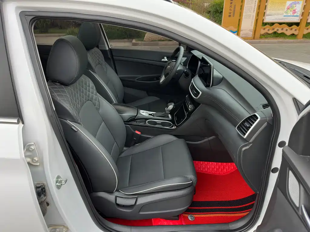 Hyundai Tucson 2019 — фото 20