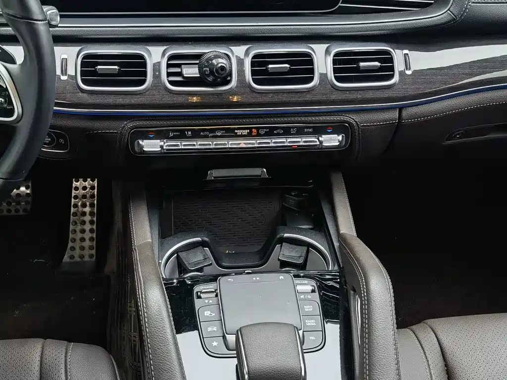 Mercedes-Benz GLS 2022 — фото 8