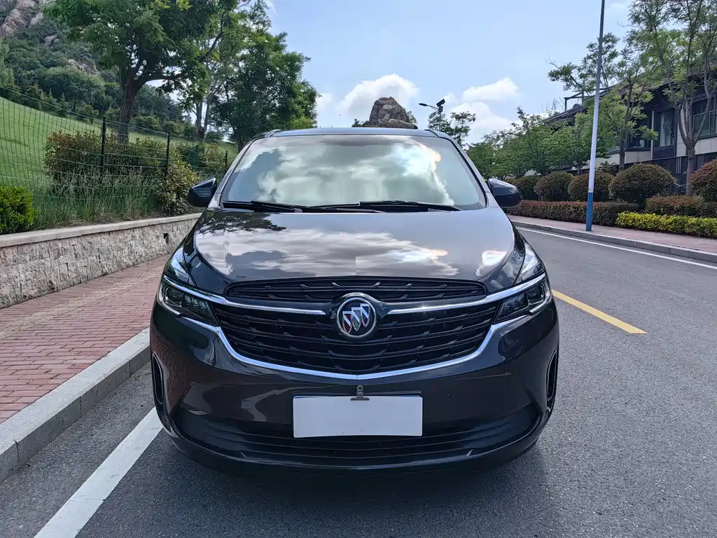 Buick GL8 2021