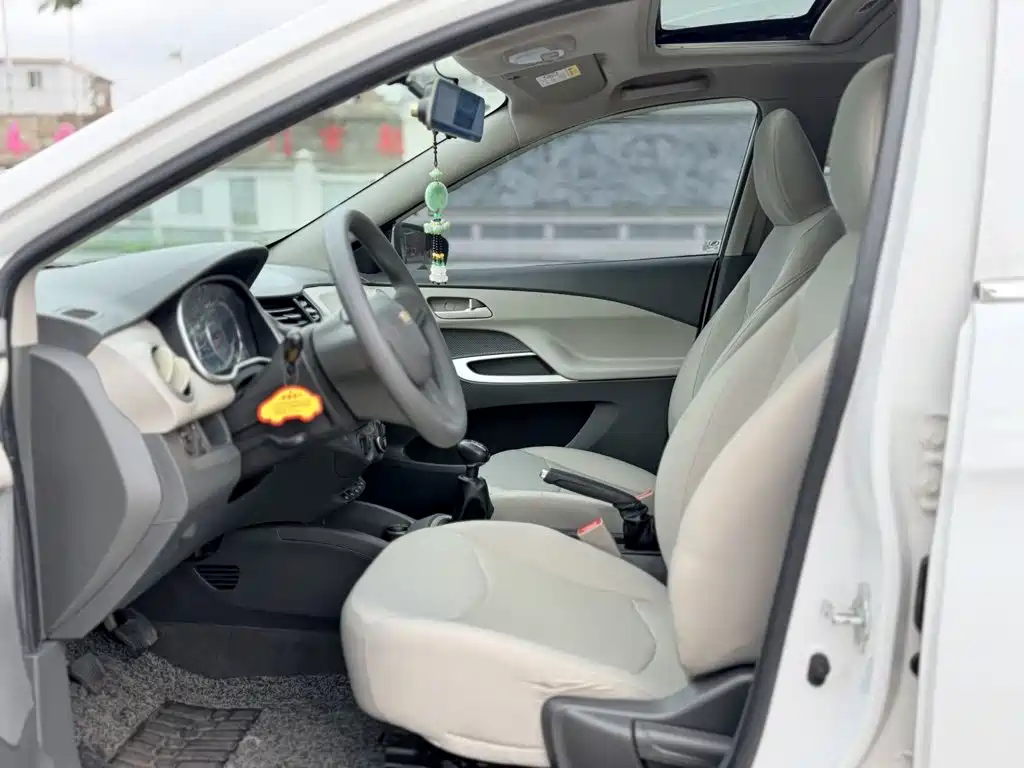 Chevrolet Sail 2017 — фото 15