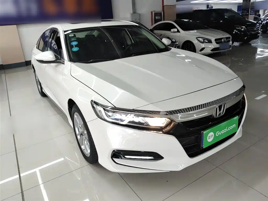 Honda Accord 2019 — фото 4