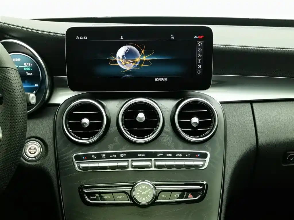 Mercedes-Benz C-Class 2019 — фото 12