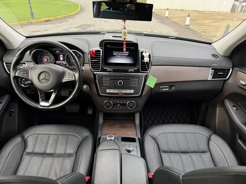 Mercedes-Benz GLE 2019 — фото 13