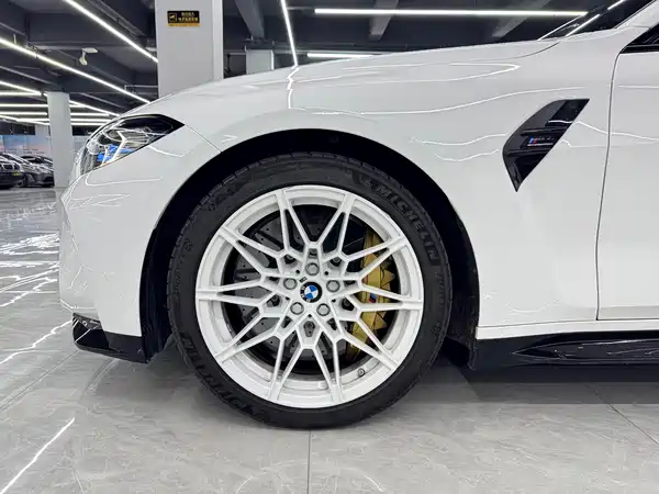 BMW M4 2023