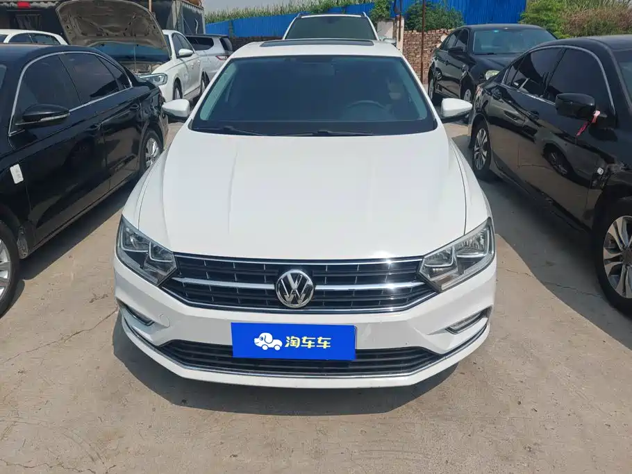 Volkswagen Bora 2016