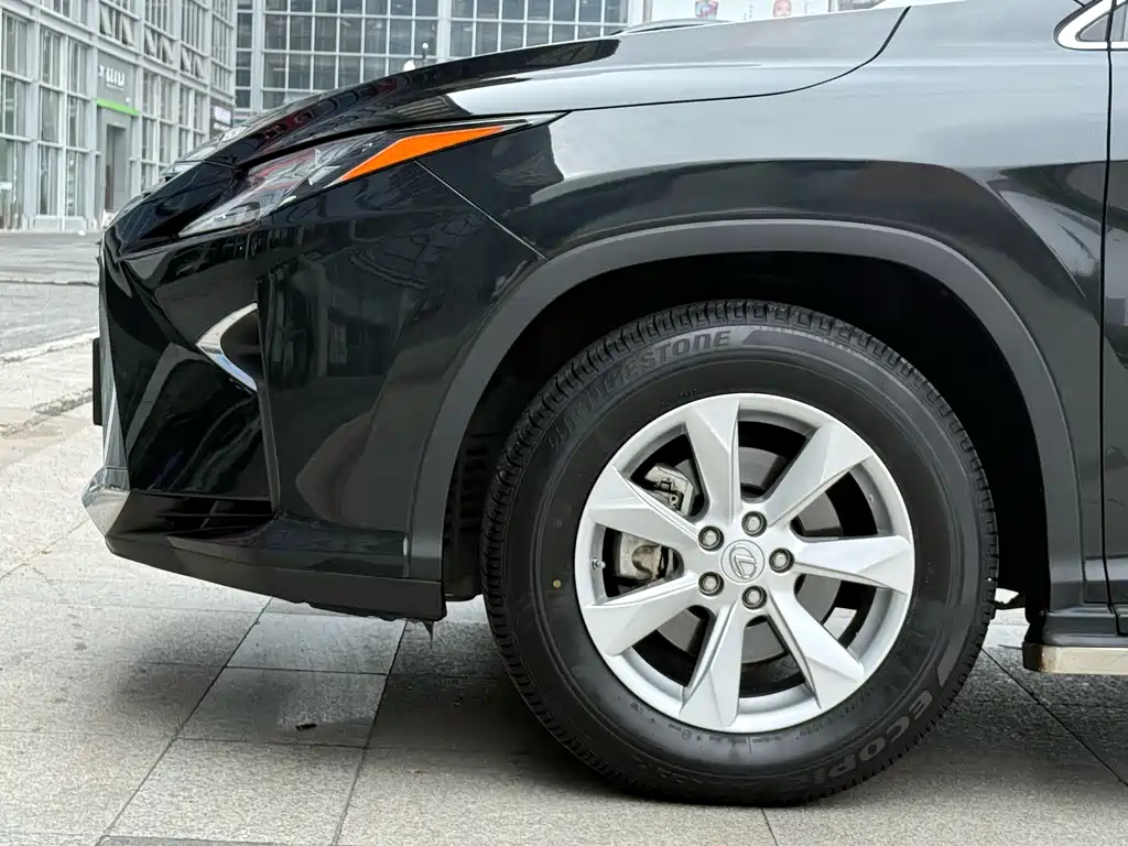 Lexus RX 2017 — фото 14