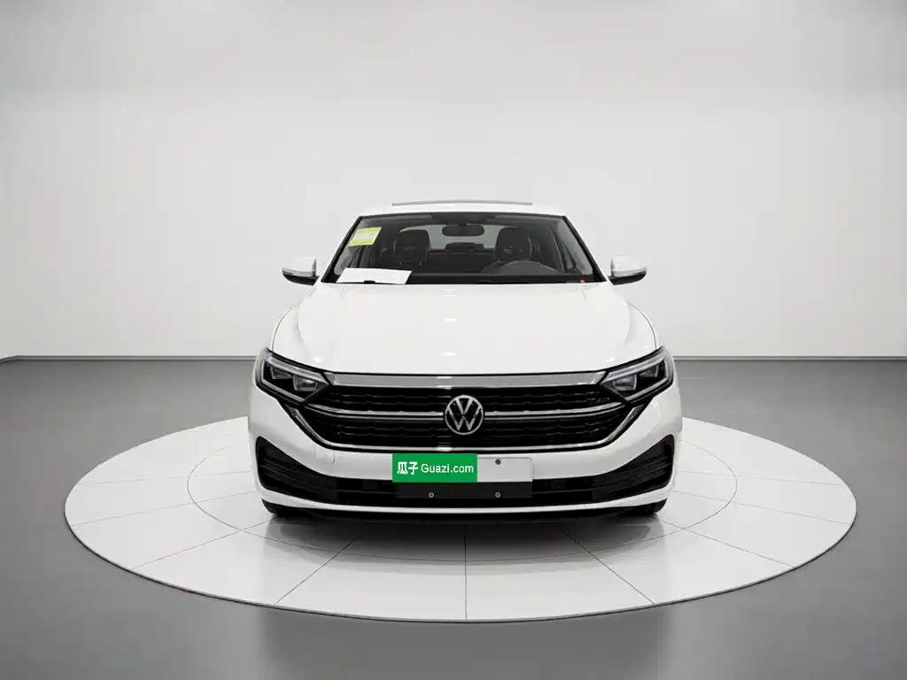 Volkswagen Sagitar 2025