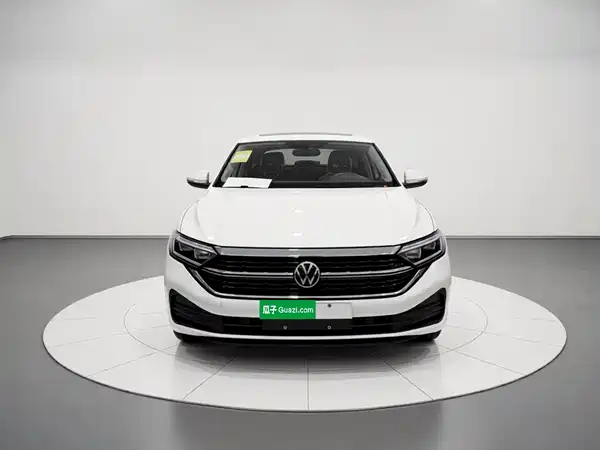 Volkswagen Sagitar 2025