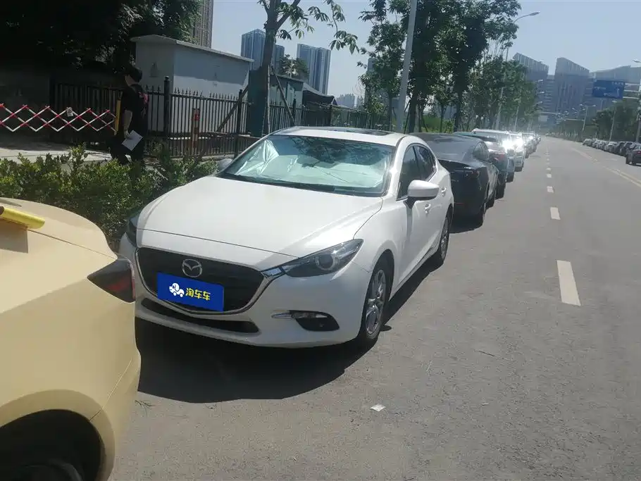 Mazda 3 Axela 2017