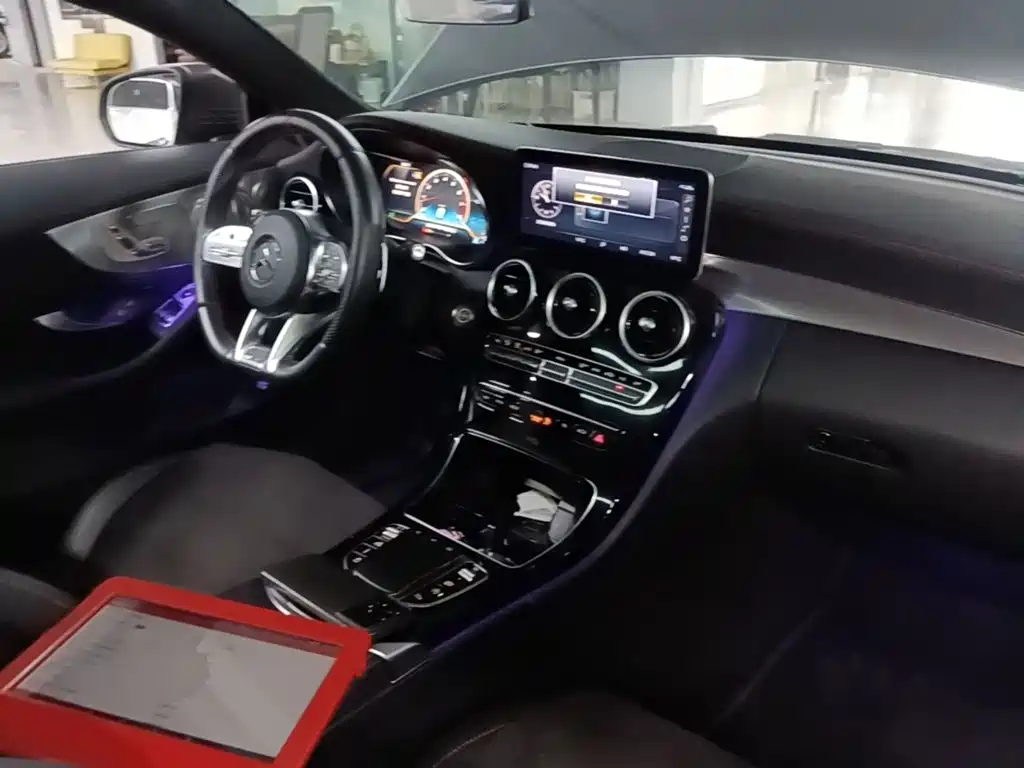 Mercedes-Benz C-Class AMG 2021 — фото 10