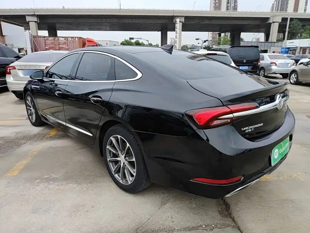 Buick LaCrosse 2019 — фото 23