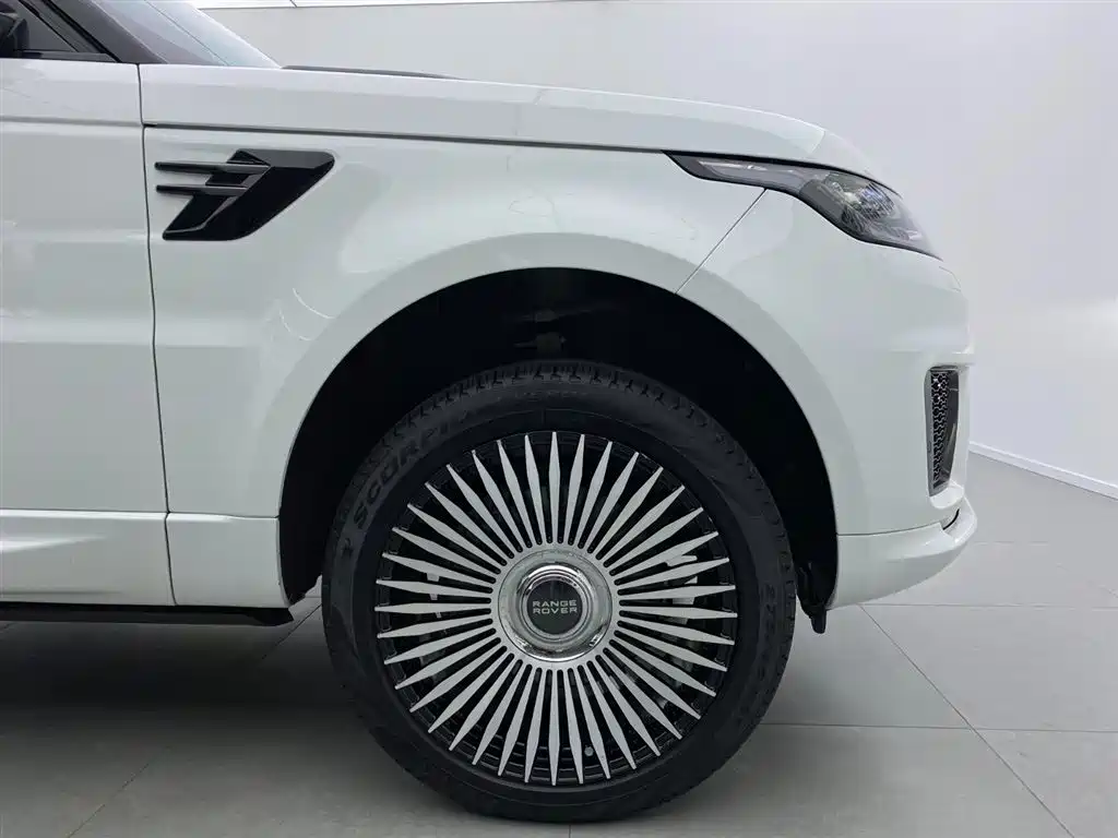Land Rover Sport 2020 — фото 40