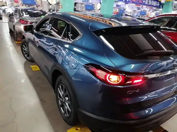 Mazda CX-4 2020