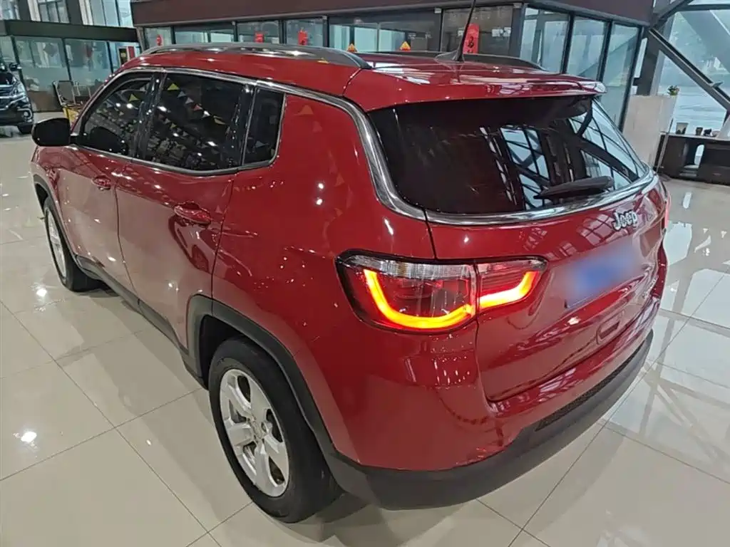 Jeep Compass 2020 — фото 5