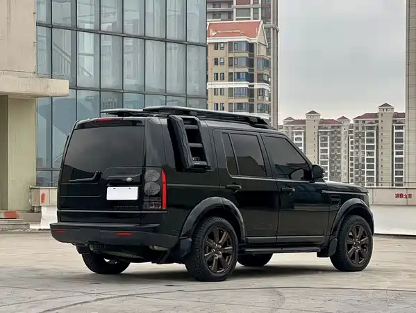 Land Rover Discovery 2015