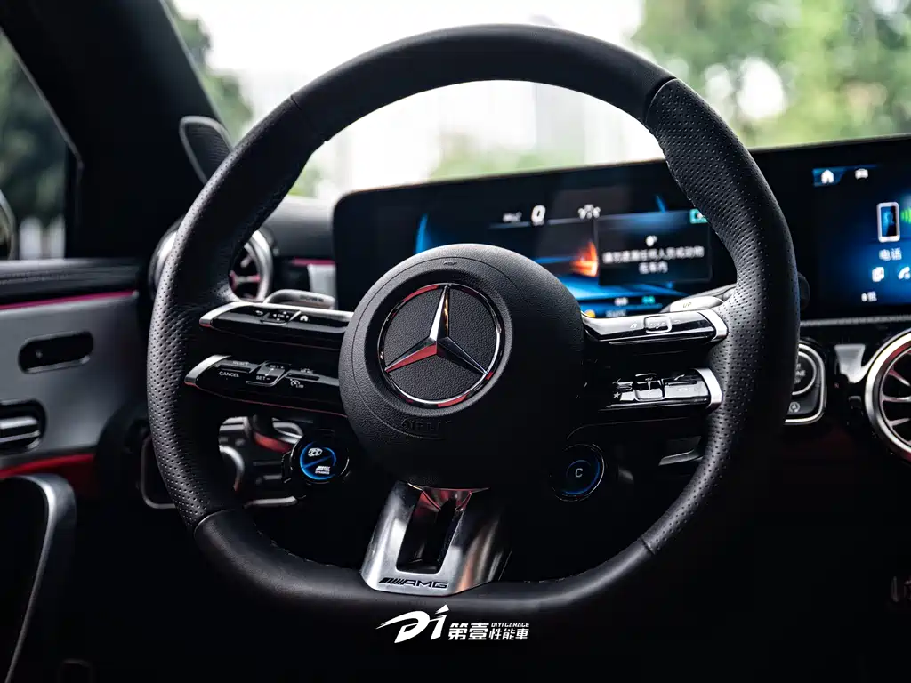 Mercedes-Benz A-Class AMG 2025 — фото 7