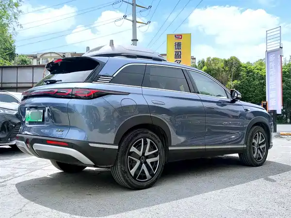 BYD Sealion 07 DM-i 2025