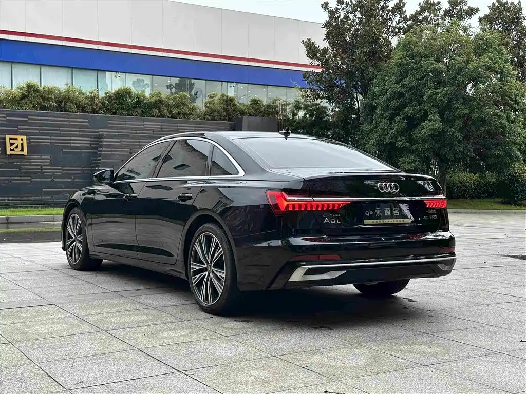 Audi A6L 2023 — фото 14