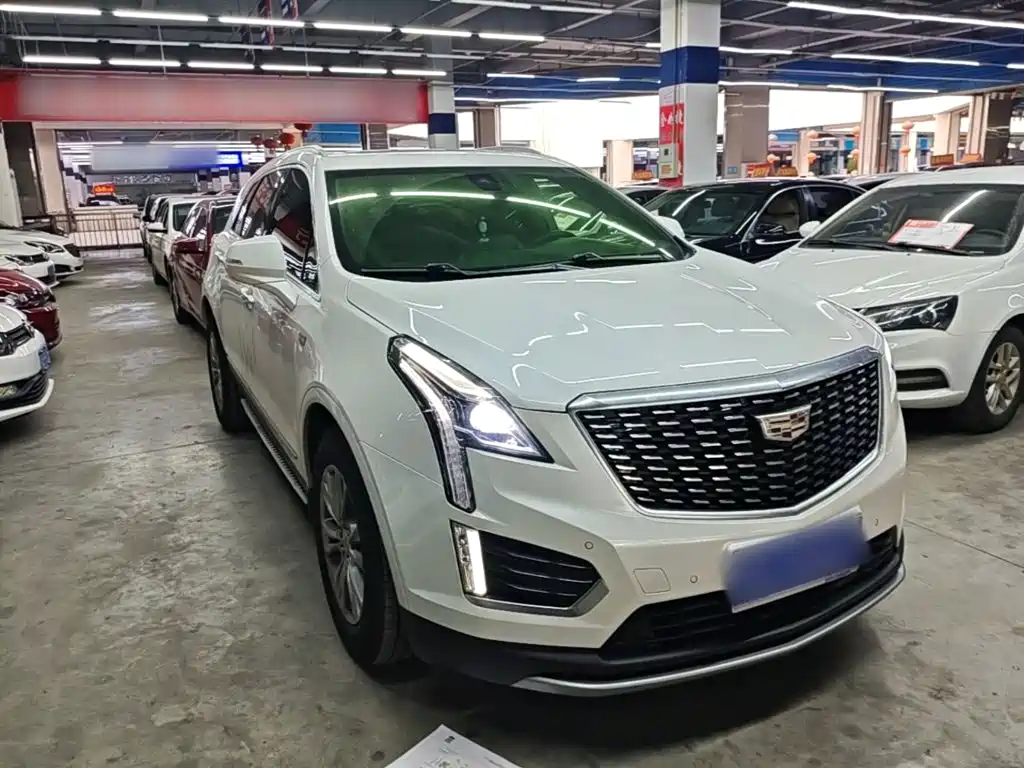 Cadillac XT5 2020 — фото 4