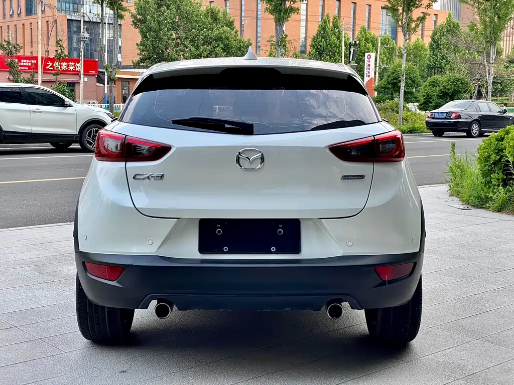 Mazda CX-3 2018 — фото 8