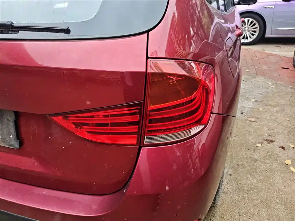 BMW X1 2015 — фото 24