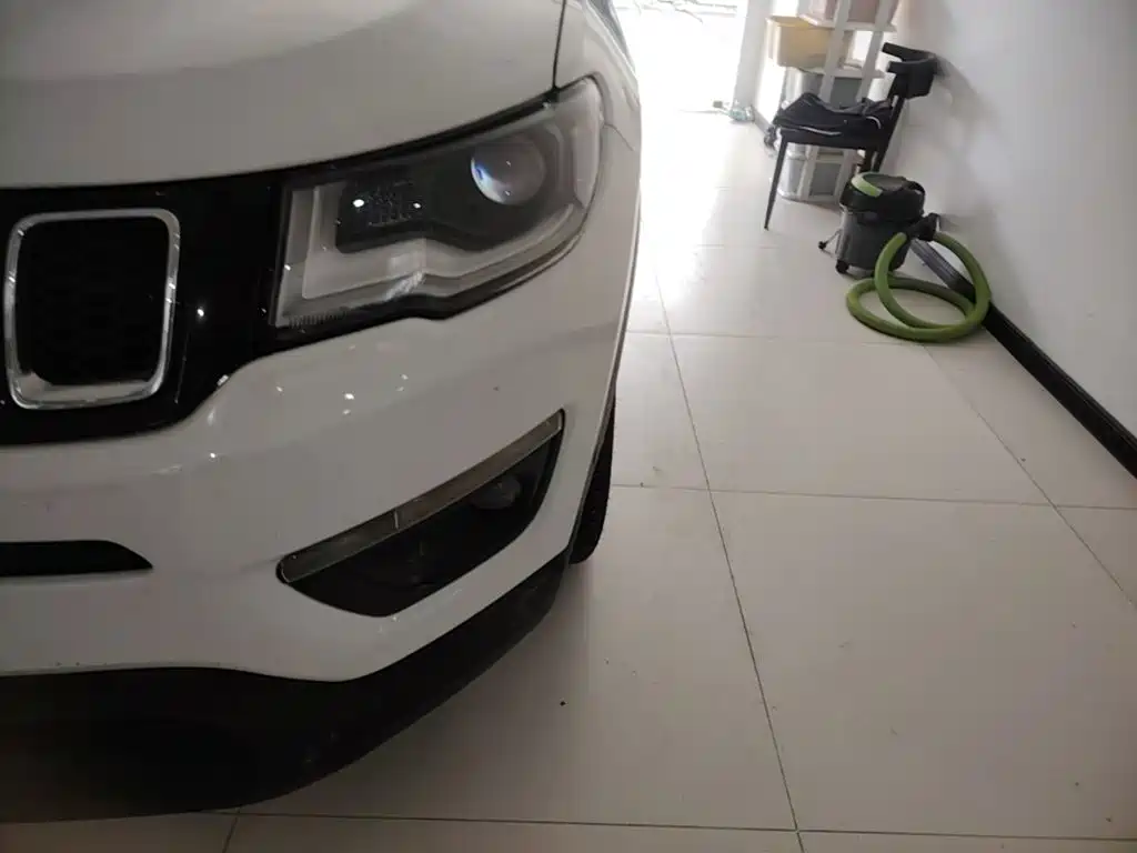 Jeep Compass 2020 — фото 16