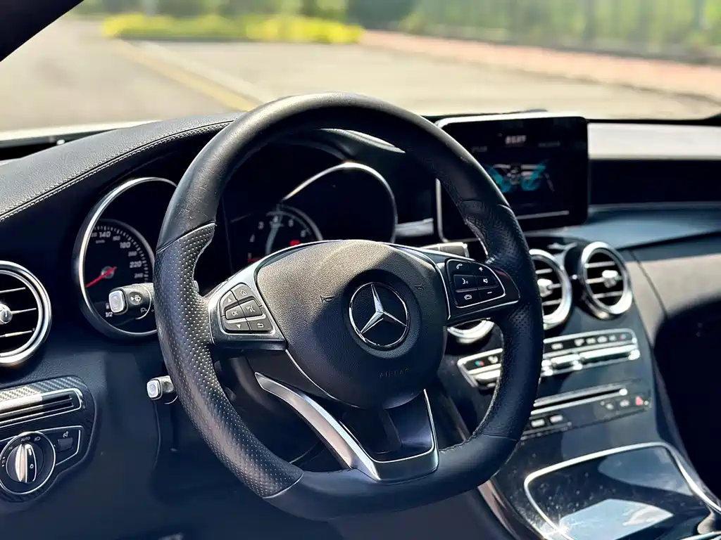 Mercedes-Benz C-Class 2017