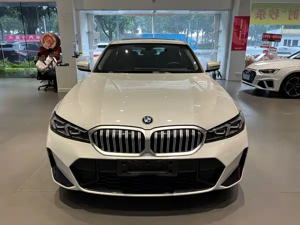 BMW 3 Series 2023