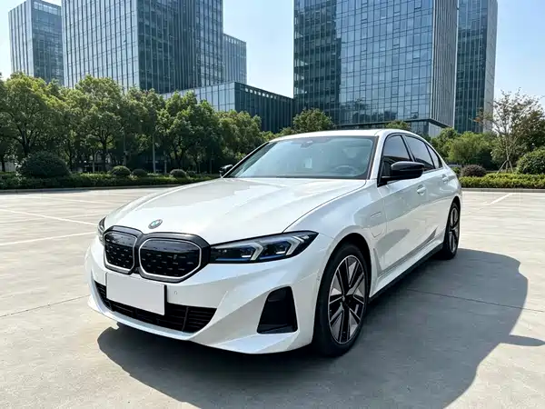 BMW i3 2024