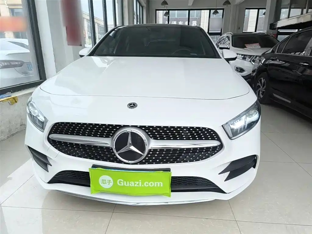 Mercedes-Benz A-Class 2023 — фото 3