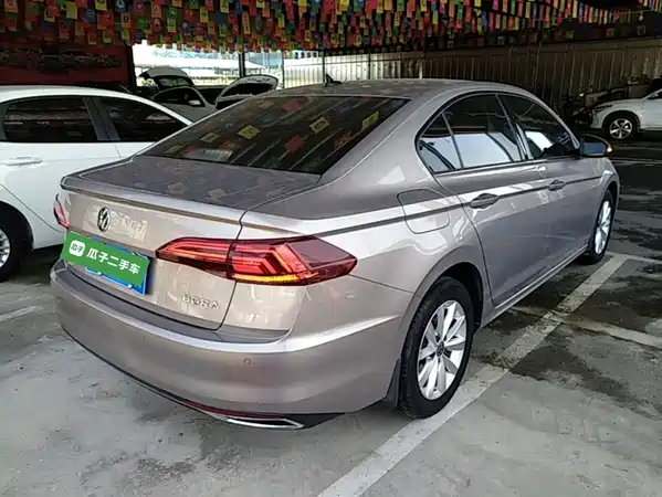 Volkswagen Bora 2021