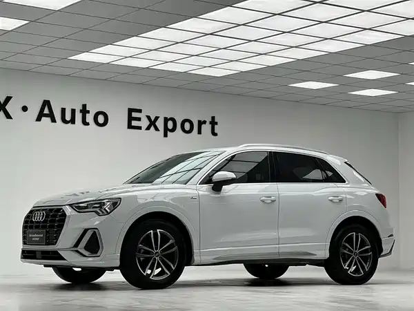 Audi Q3 2022