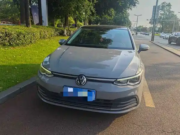 Volkswagen Golf 2022
